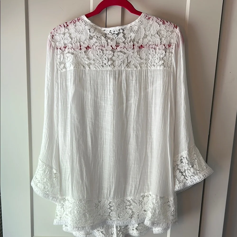 Zac & Rachel White Embellished Blouse with 3/4 Sleeves - Picture 5 of 7